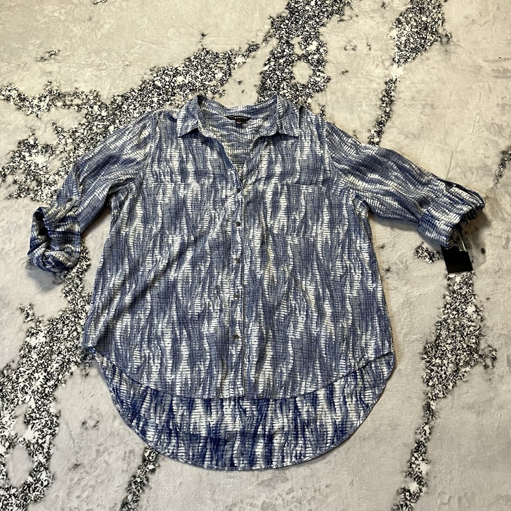 Rock & Republic Shirt Womens Sz XL Blue Printed Button Up Long Sleeve Pockets